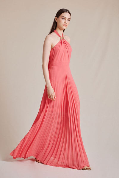 🛑 1/2 PRICE 🛑Apricot halter Maxi