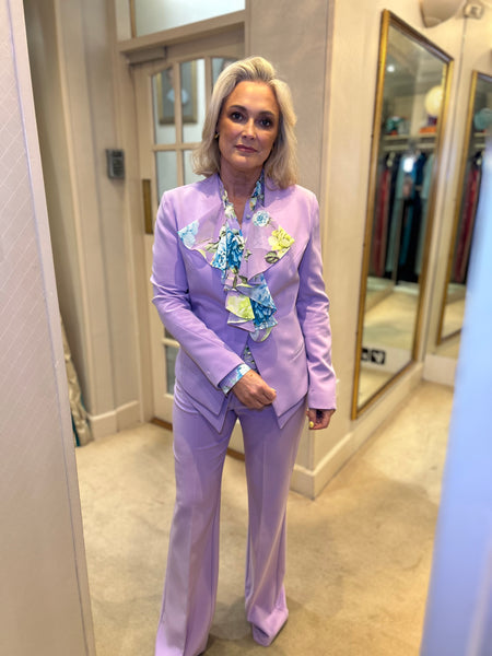 1/2 Price 🛑 Lilac collarless Blazer pant suit