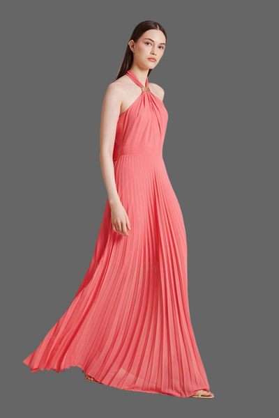🛑 1/2 PRICE 🛑Apricot halter Maxi