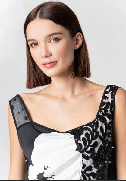 Elisa monochrome maxi