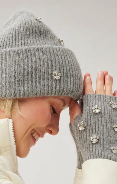 Grey cap & Gloves